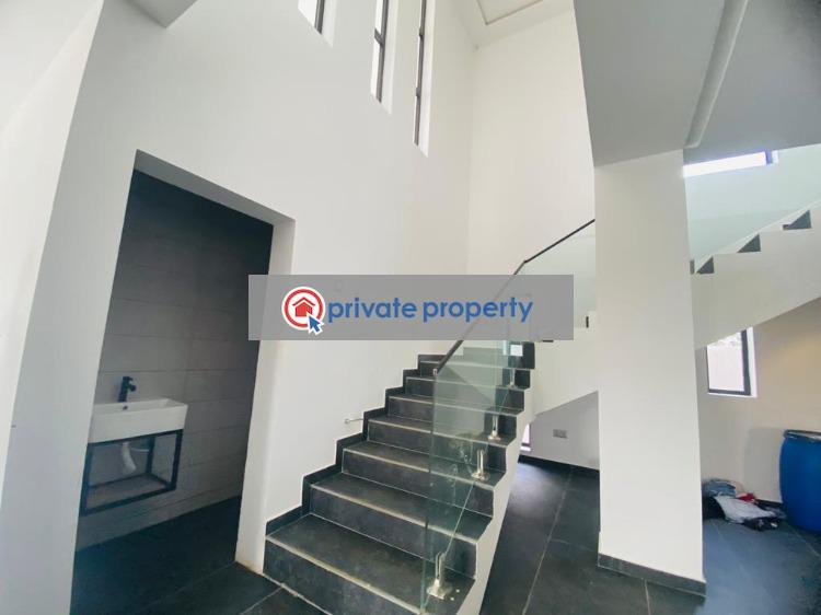 6 bedroom Detached Duplex For Sale &nbsp;adenta Adenta Municipal Accra - 4
