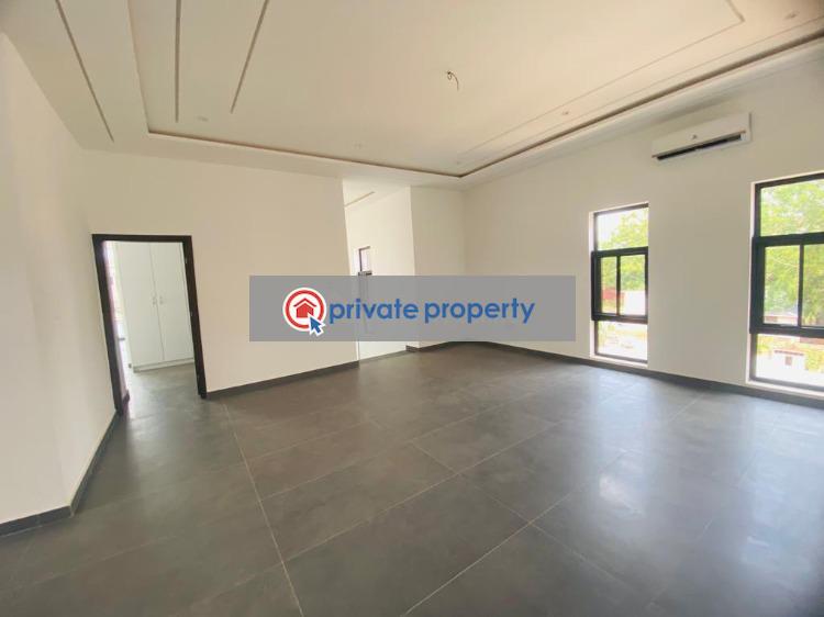 6 bedroom Detached Duplex For Sale &nbsp;adenta Adenta Municipal Accra - 16