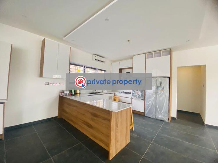 6 bedroom Detached Duplex For Sale &nbsp;adenta Adenta Municipal Accra - 20