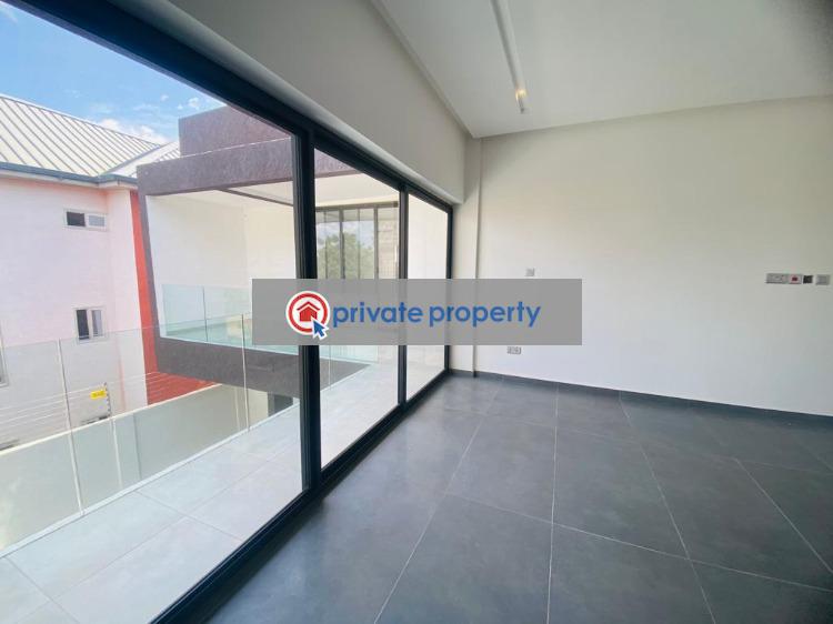 6 bedroom Detached Duplex For Sale &nbsp;adenta Adenta Municipal Accra - 8