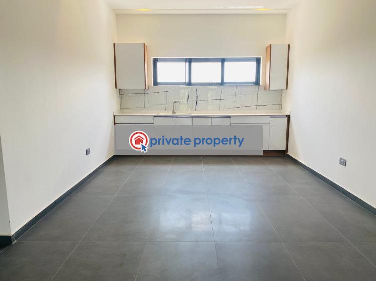 6 bedroom Detached Duplex For Sale &nbsp;adenta Adenta Municipal Accra - 17