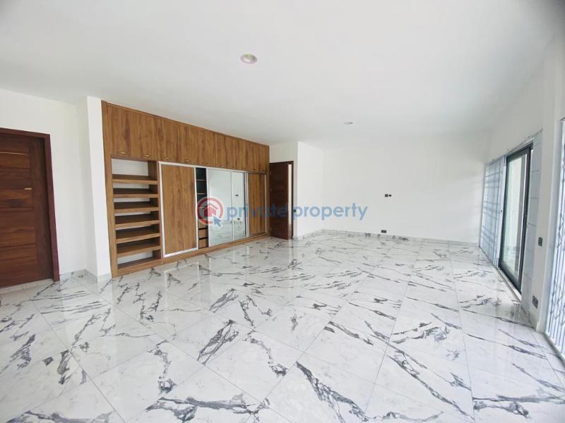8 bedroom House For Sale Adjiriganor East Legon Accra - 7