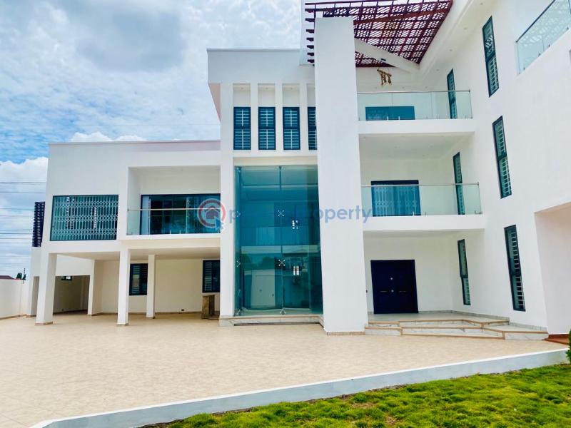 8 bedroom House For Sale Adjiriganor East Legon Accra - 2