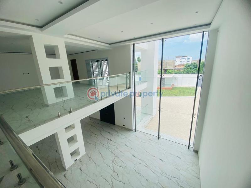 8 bedroom House For Sale Adjiriganor East Legon Accra - 11
