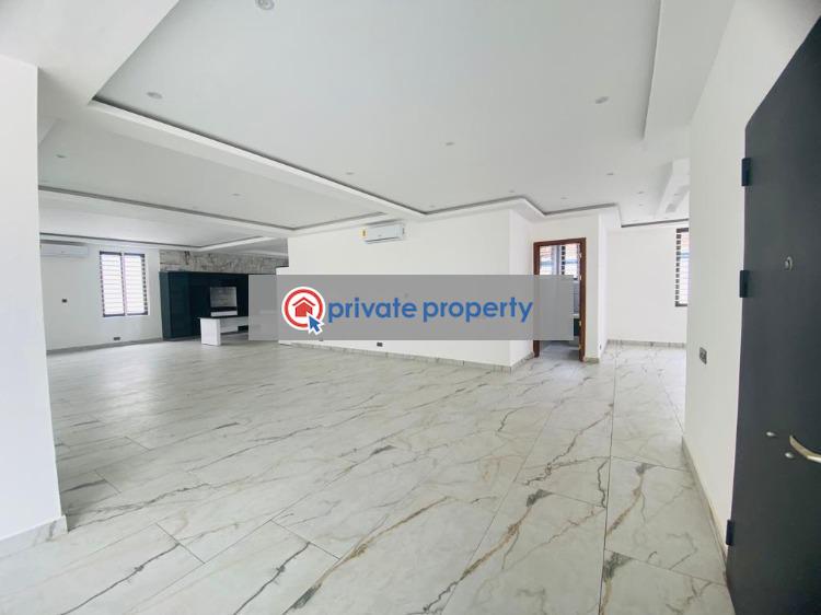 8 bedroom Detached Duplex For Sale &nbsp;adjacent American House East Legon Accra - 14