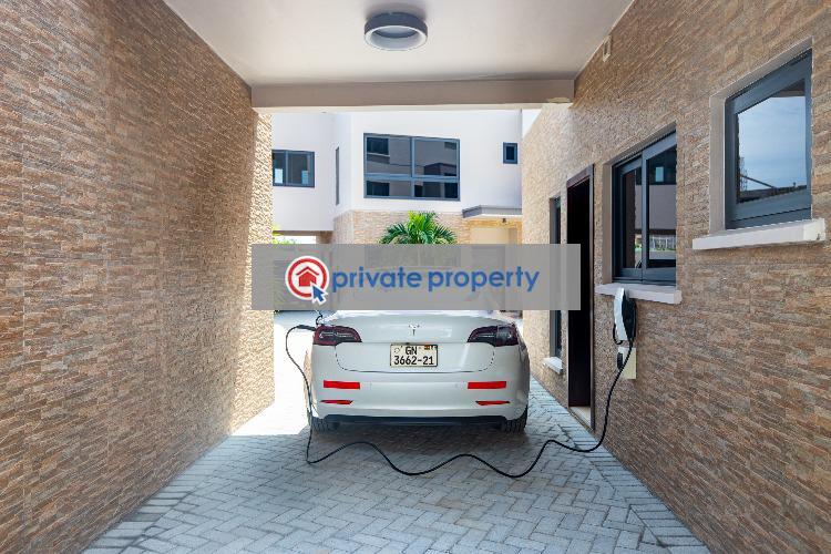 4 bedroom Townhouse For Sale &nbsp;airport West Airport Residential Area Accra - 5