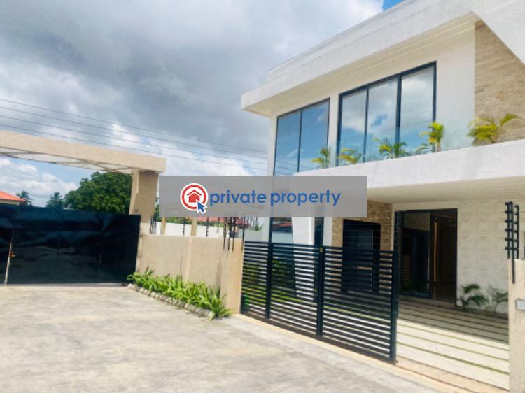 3 bedroom Detached Duplex For Sale &nbsp;kingsby Achimota Accra - 1