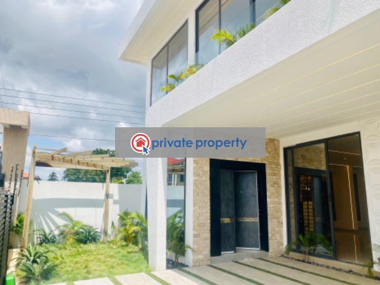 3 bedroom Detached Duplex For Sale &nbsp;kingsby Achimota Accra - 7
