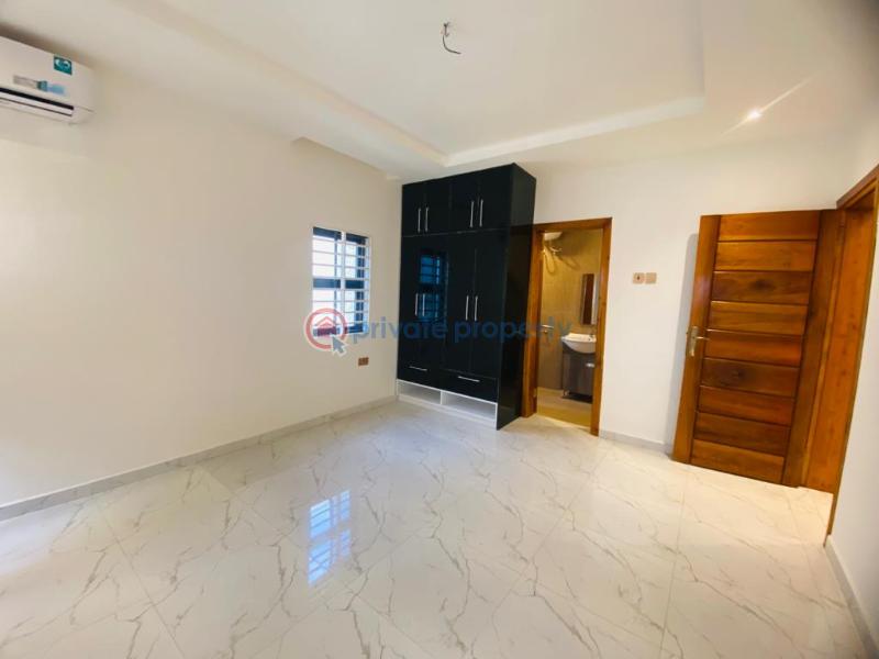 5 bedroom House For Sale Lakeside Estate Com 6 Adenta Municipal Accra - 22