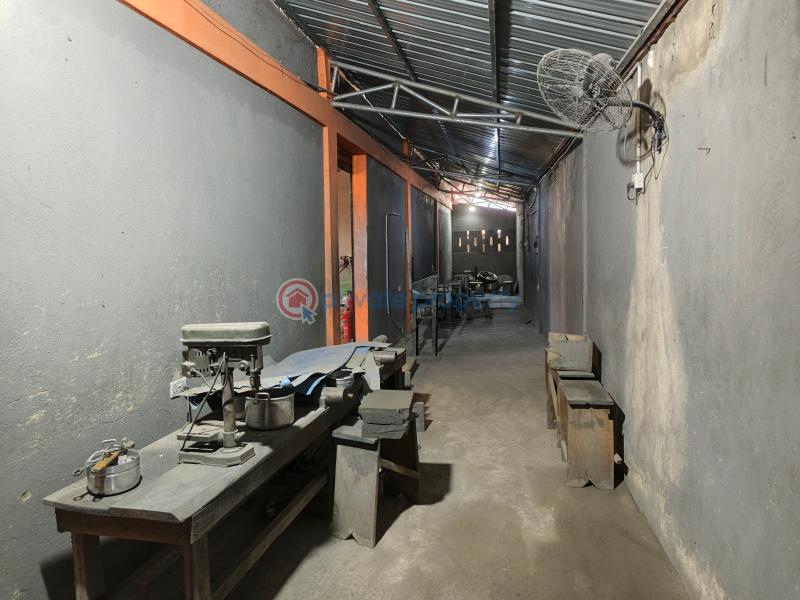 3 bedroom Factory For Sale Accra Metropolitan  - 7