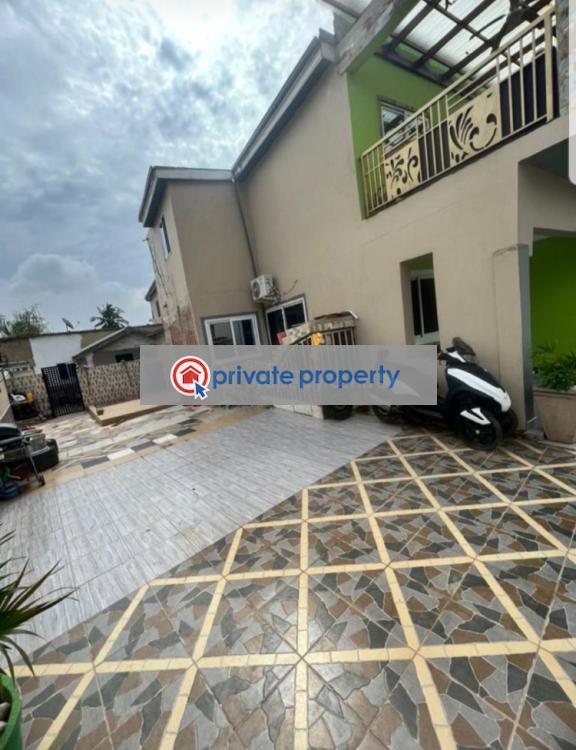 5 bedroom Townhouse For Sale &nbsp;awoshie Ga Central Municipal Accra - 1