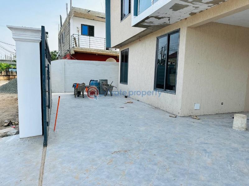 4 bedroom House For Sale Baatsonaa Spintex Accra - 4