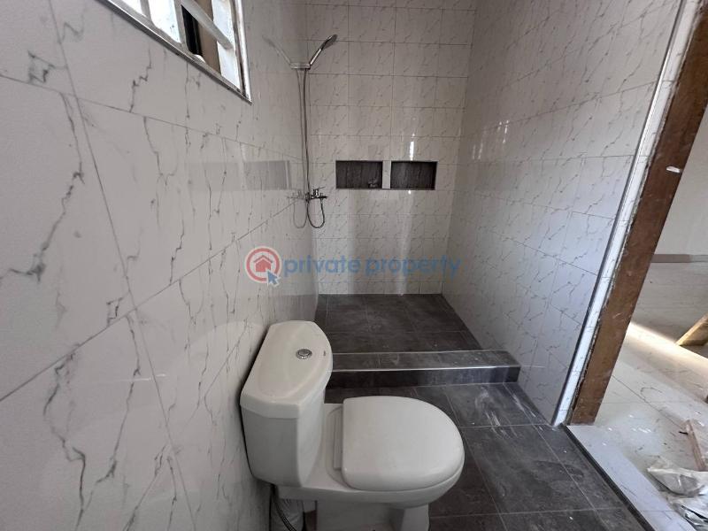 4 bedroom House For Sale Baatsonaa Spintex Accra - 12
