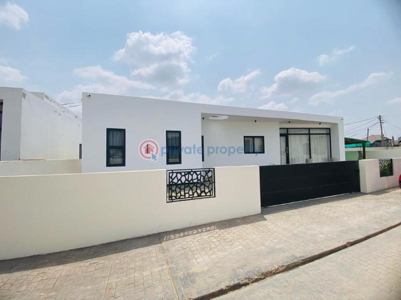 3 bedroom Detached Bungalow For Sale Mmaidzorn Adjiringanor East Legon Accra - 1