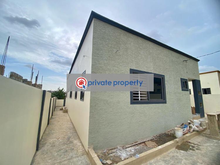 3 bedroom Detached Bungalow For Sale &nbsp;oyarifa Oyarifa La Nkwantanang Madina Municipal Accra - 11