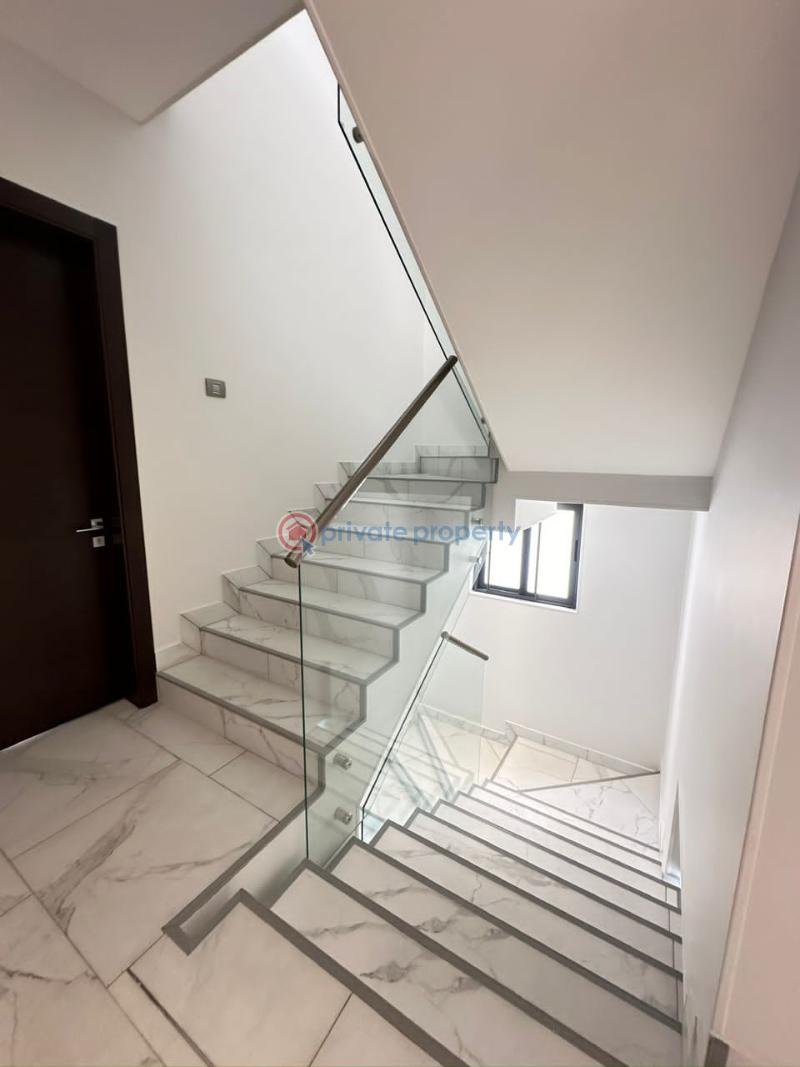 4 bedroom Detached Duplex For Rent East Legon Accra - 24