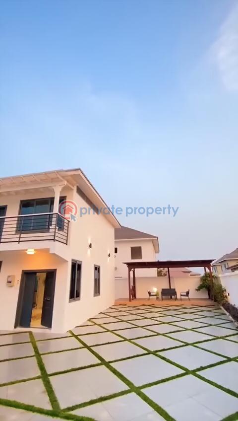 5 bedroom House For Sale Tema Community 26 Tema Accra - 8