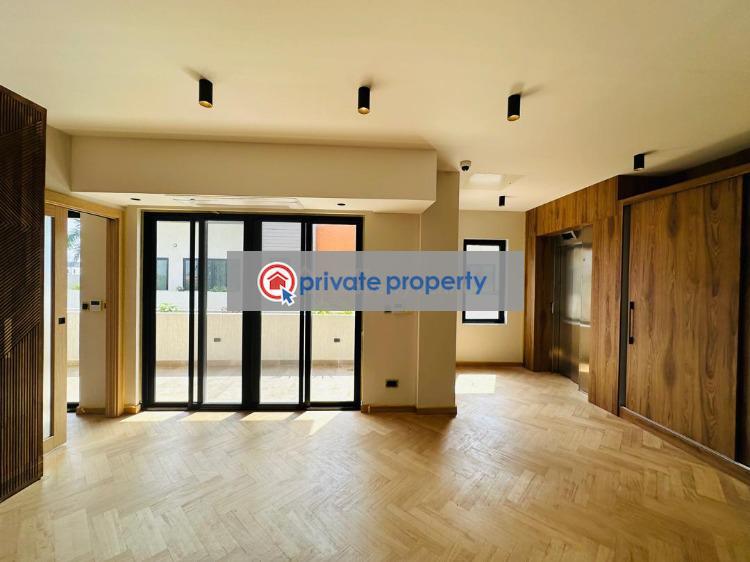 3 bedroom Townhouse For Sale &nbsp;airport Airport Residential Area Accra - 21