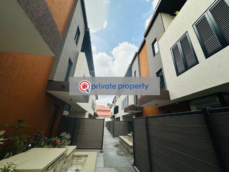 3 bedroom Townhouse For Sale &nbsp;airport Airport Residential Area Accra - 2