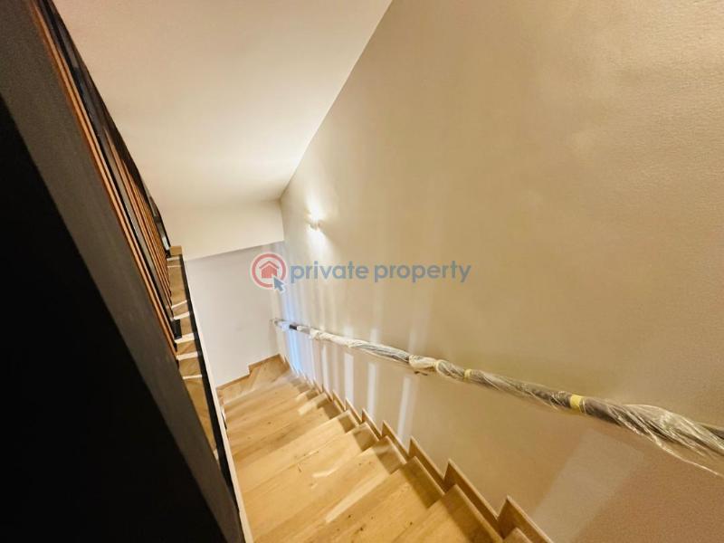 3 bedroom House For Sale Airport Residential Area Accra - 9