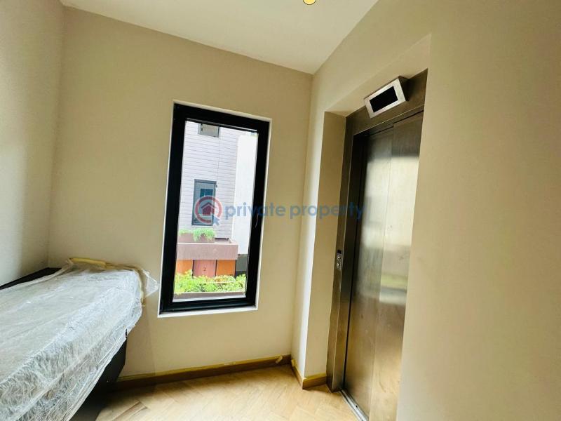 3 bedroom House For Sale Airport Residential Area Accra - 14