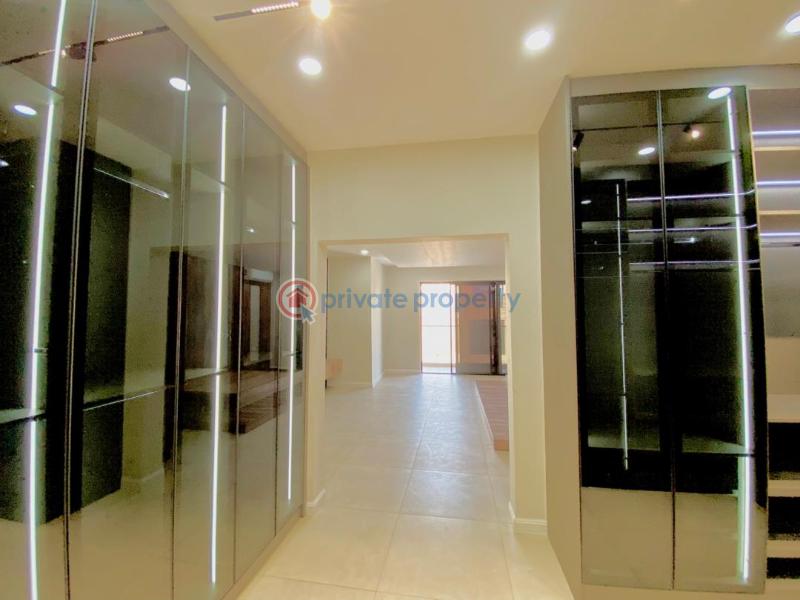 5 bedroom House For Sale East Airport Airport Residential Area Accra - 13