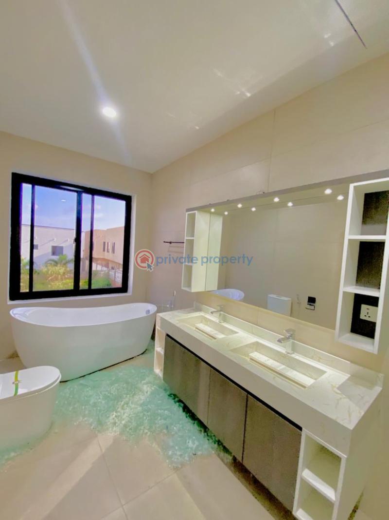 5 bedroom House For Sale East Airport Airport Residential Area Accra - 10