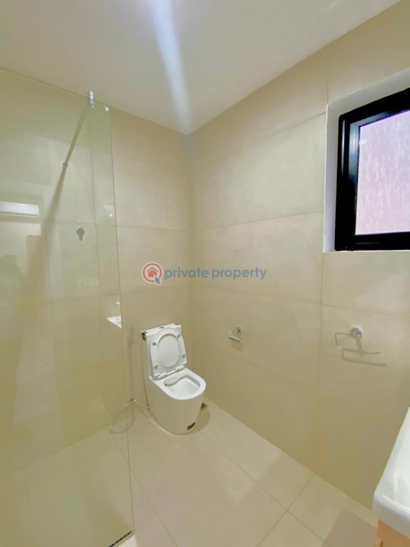5 bedroom House For Sale East Airport Airport Residential Area Accra - 19