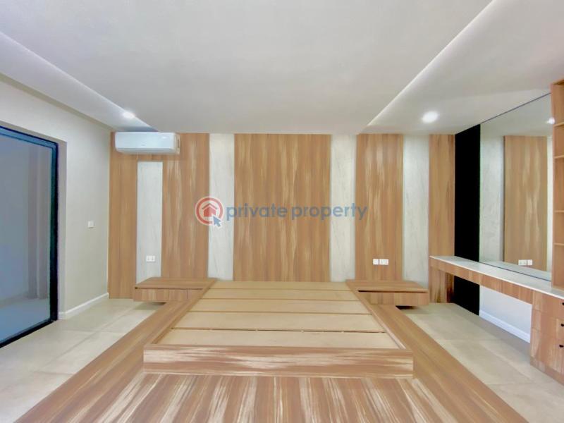 5 bedroom House For Sale East Airport Airport Residential Area Accra - 6