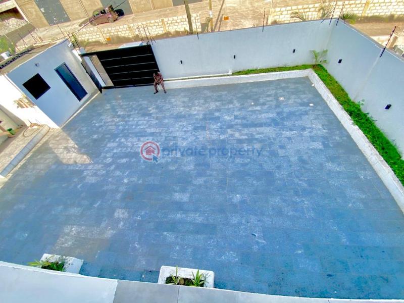 5 bedroom House For Sale East Airport Airport Residential Area Accra - 21