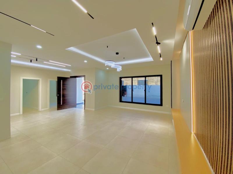 5 bedroom House For Sale East Airport Airport Residential Area Accra - 18