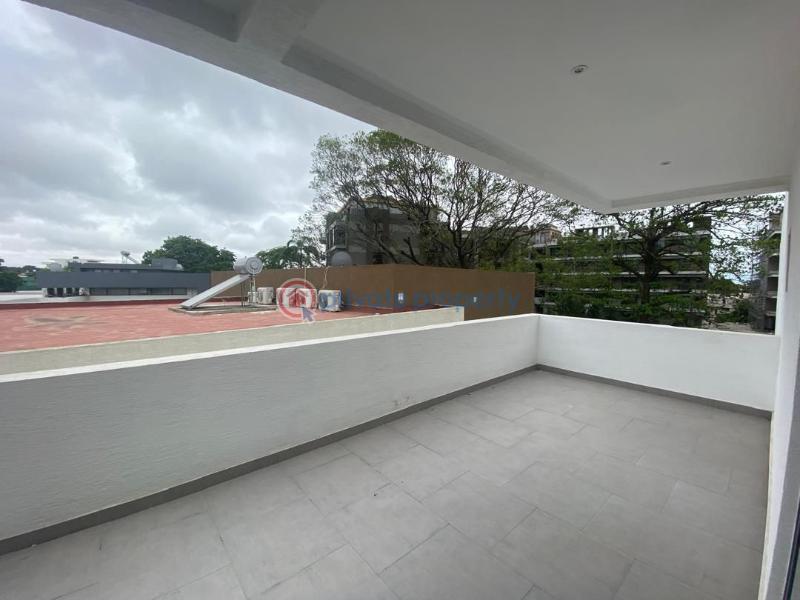 4 bedroom Townhouse For Sale Cantonments Accra - 6