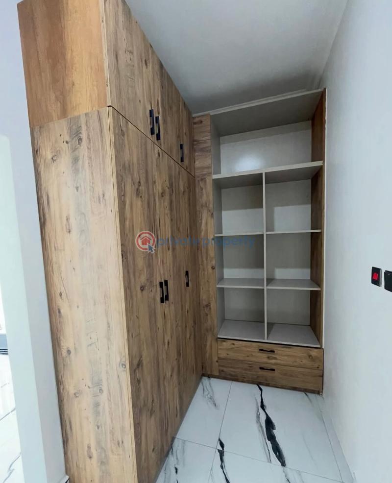 4 bedroom House For Sale Accra - Ghana East Legon  - 1