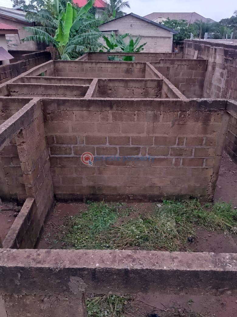 2 bedroom Detached Bungalow For Sale Apra Road Awutu-Senya West Central Region - 2