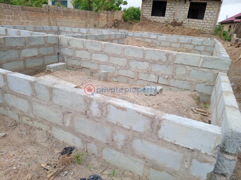 3 bedroom Detached Bungalow For Sale Ablekuma Nsakina Awoshie Junction Ga West Municipal Accra - 1