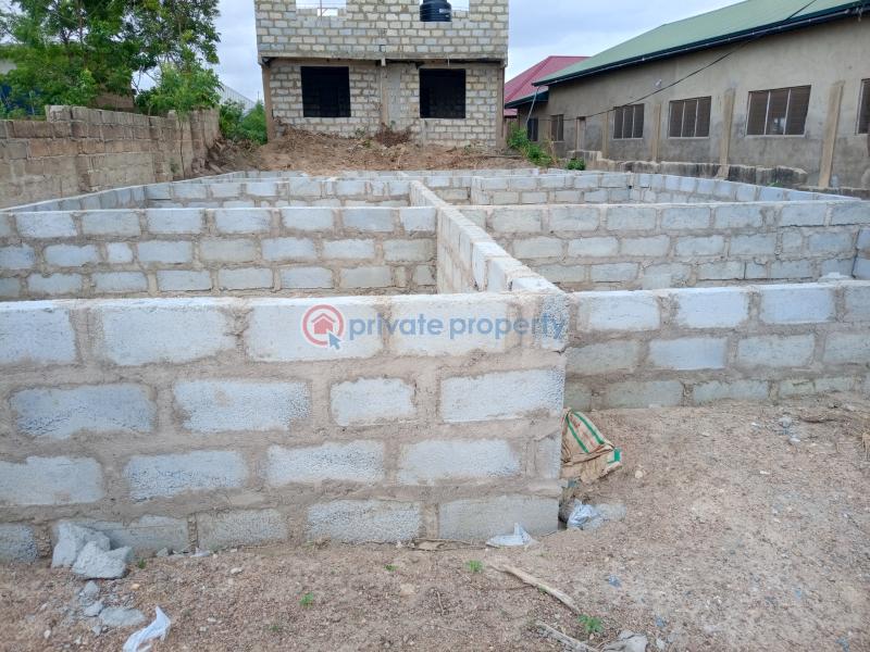 3 bedroom Detached Bungalow For Sale Ablekuma Nsakina Awoshie Junction Ga West Municipal Accra - 3