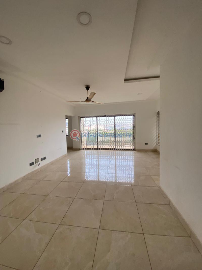 4 bedroom House For Sale Tema Community 25 Community 25 Tema Accra - 4