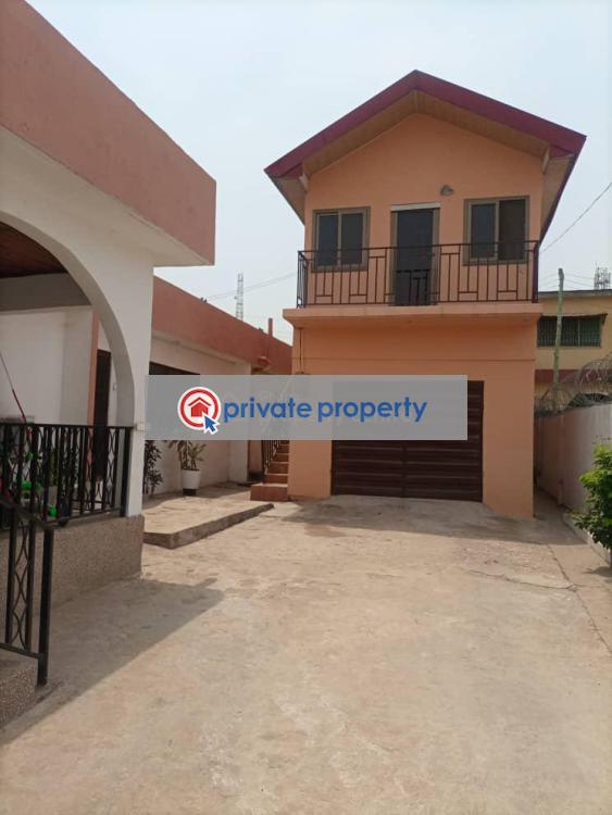4 bedroom House For Sale mile 7 Achimota Accra (PID 5PAEAU) Private