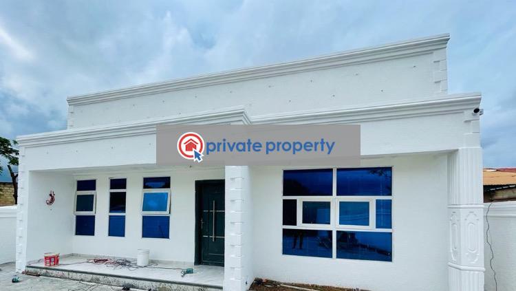 4 bedroom House For Sale &nbsp;roundabout Oyarifa La Nkwantanang Madina Municipal Accra - 12