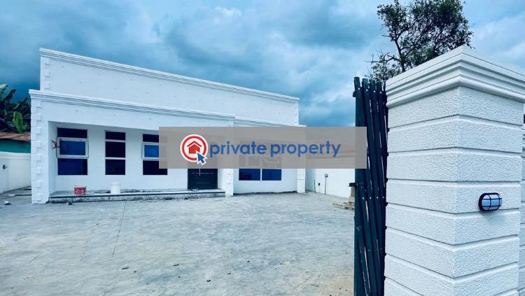 4 bedroom House For Sale &nbsp;roundabout Oyarifa La Nkwantanang Madina Municipal Accra - 1