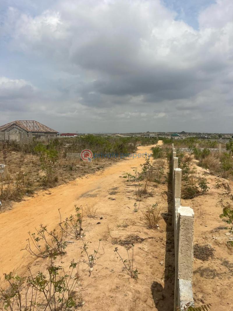 Land For Sale Beachroad Prampram Ningo Prampram District Accra - 1