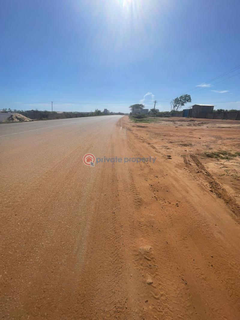 Land For Sale Roundabout Tsopoli Ningo Prampram District Accra - 1