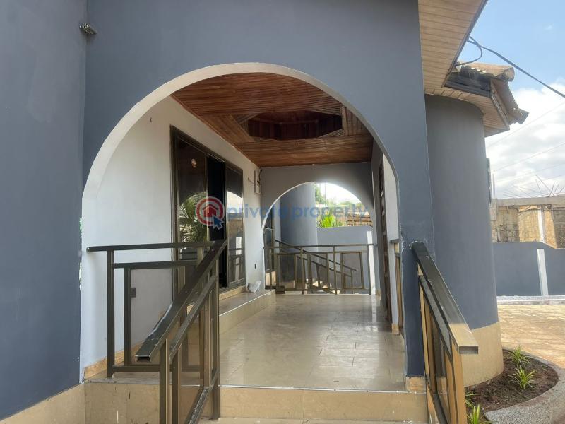 4 bedroom House For Sale Broadcastle Ga South Municipal Accra - 8