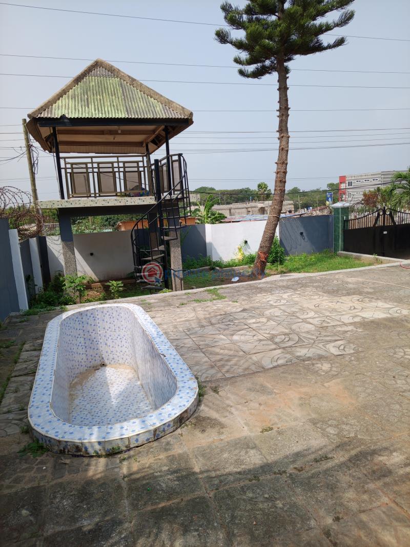 4 bedroom House For Sale Broadcastle Ga South Municipal Accra - 15