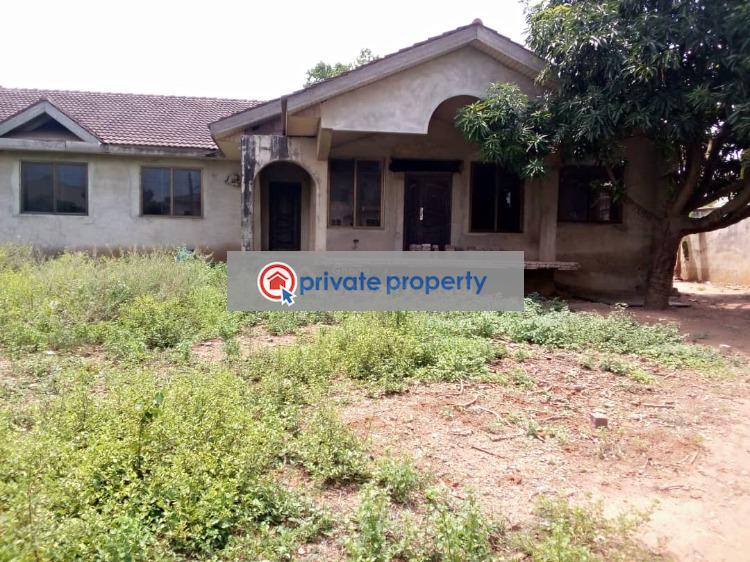7 bedroom Detached Bungalow For Sale &nbsp;taifa Dome Accra Accra Metropolitan  - 0