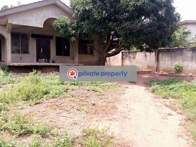 7 bedroom Detached Bungalow For Sale &nbsp;taifa Dome Accra Accra Metropolitan  - 3