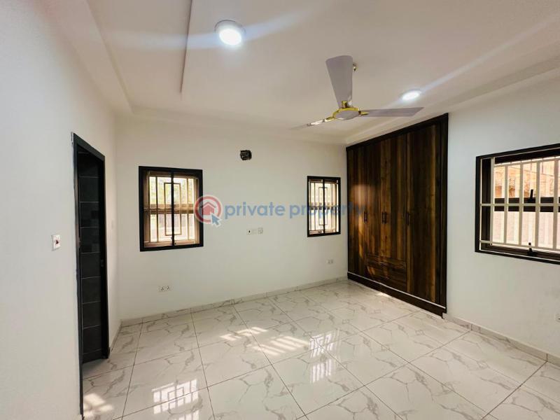 4 bedroom Detached Duplex For Sale North Legon Antis- Agbogba Ga East Municipal Accra - 15