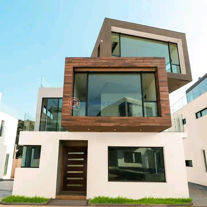 4 bedroom Townhouse For Sale Cantonments Accra - 2