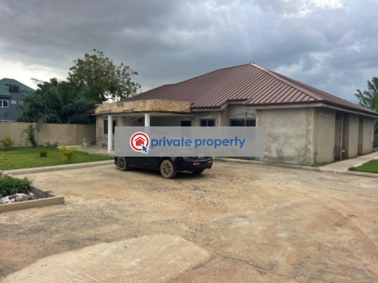 5 bedroom Detached Bungalow For Sale &nbsp;adenta Adenta Municipal Accra - 2