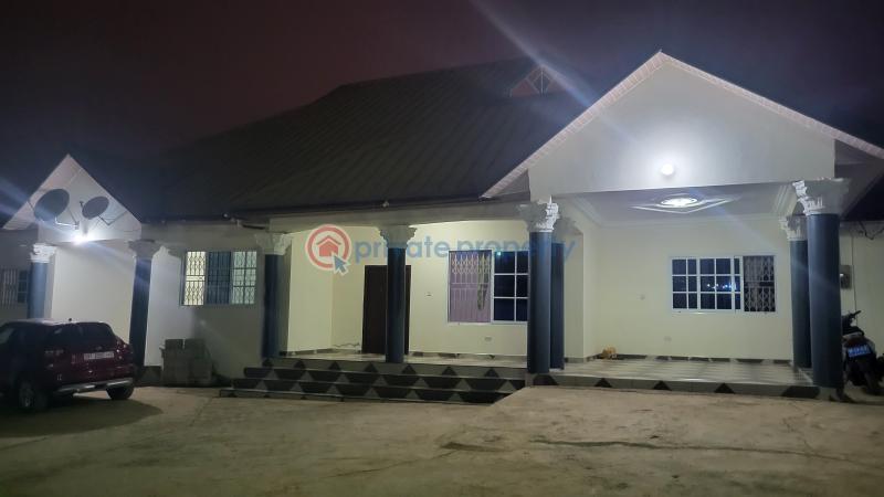 6 bedroom House For Sale Akom Junction After Buoho Kodie. Kumasi Metropolitan Ashanti - 3